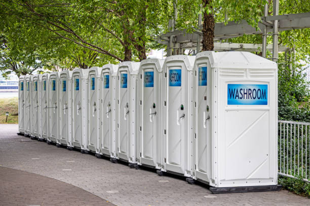 Affordable portable toilet rental in Cloverdale, VA
